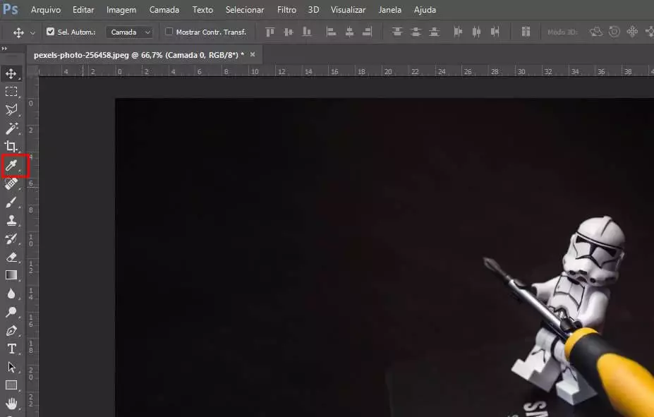Localização da ferramenta de conta-gotas no photoshop